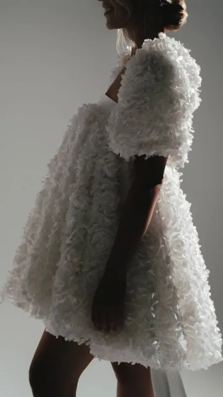 Découvrir la robe Iris, Saint-Étienne, Muse Blanche