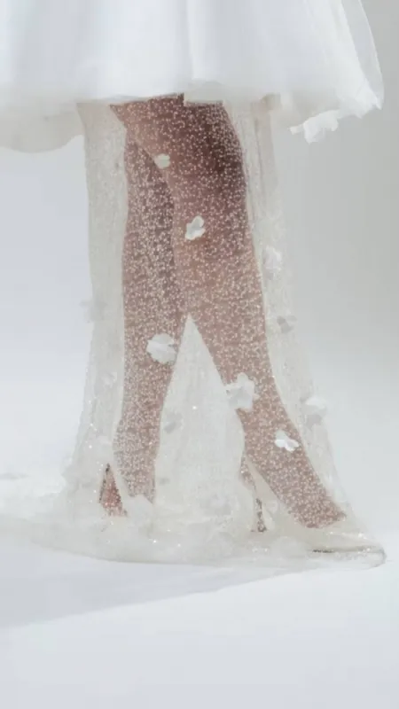 Découvrir la robe Monica, Saint-Étienne, Muse Blanche