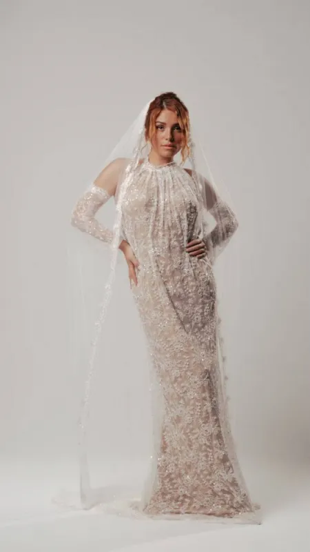 Découvrir le voile Divine, Saint-Étienne, Muse Blanche