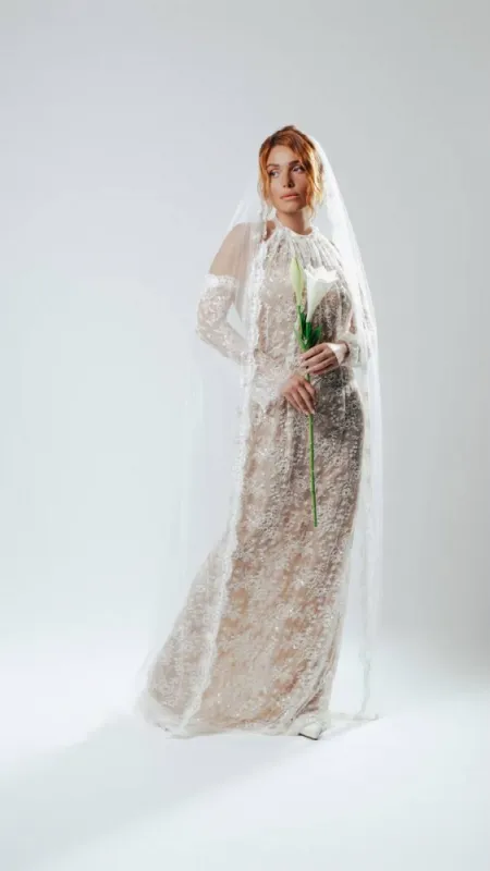 Découvrir le voile Divine, Saint-Étienne, Muse Blanche